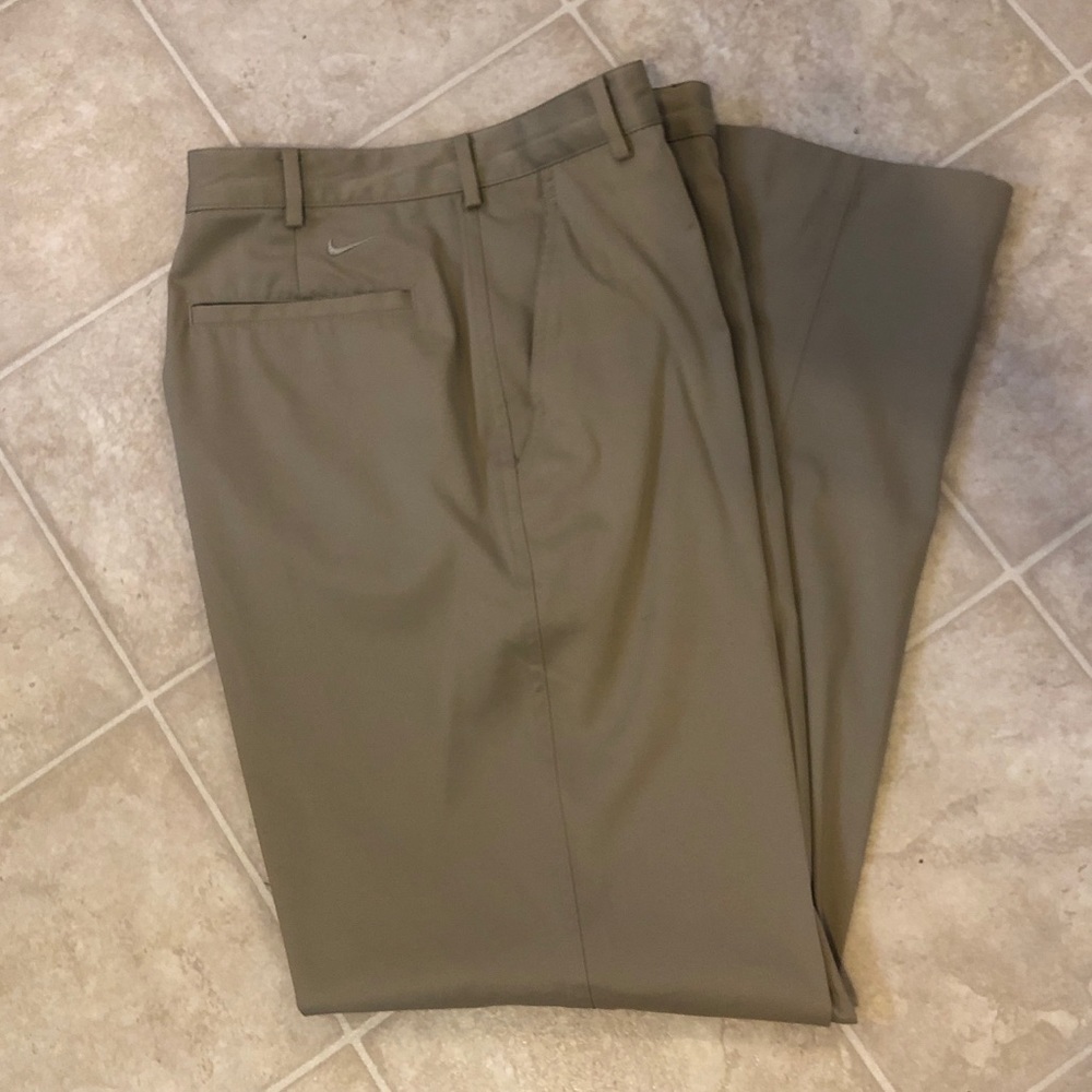 Nike golf Dri-fit men’s 32x32